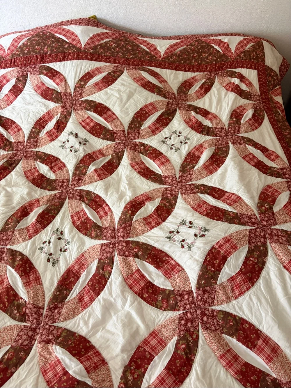 Vintage Wedding Ring Fall Autumn Quilt Floral Backside  + Embroidered